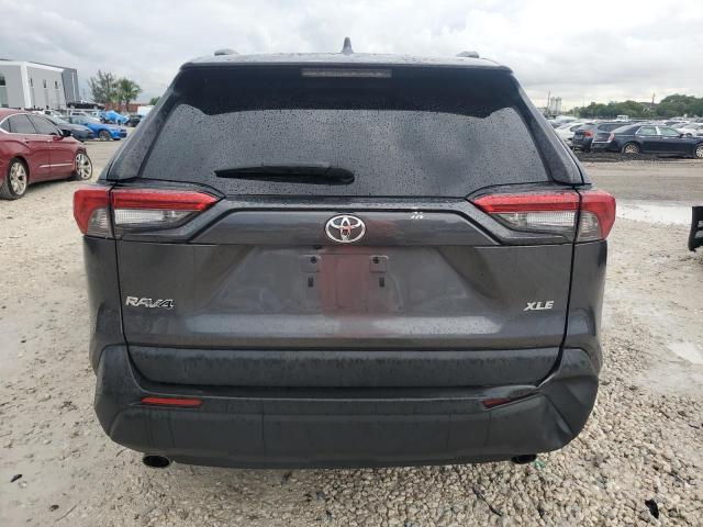 Photo 6 from auction – 2022 TOYOTA RAV4 XLE with VIN 2T3W1RFV2NC186353