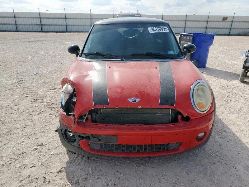 Photo 5 from auction – 2009 MINI COOPER with VIN WMWMF33539TW70482