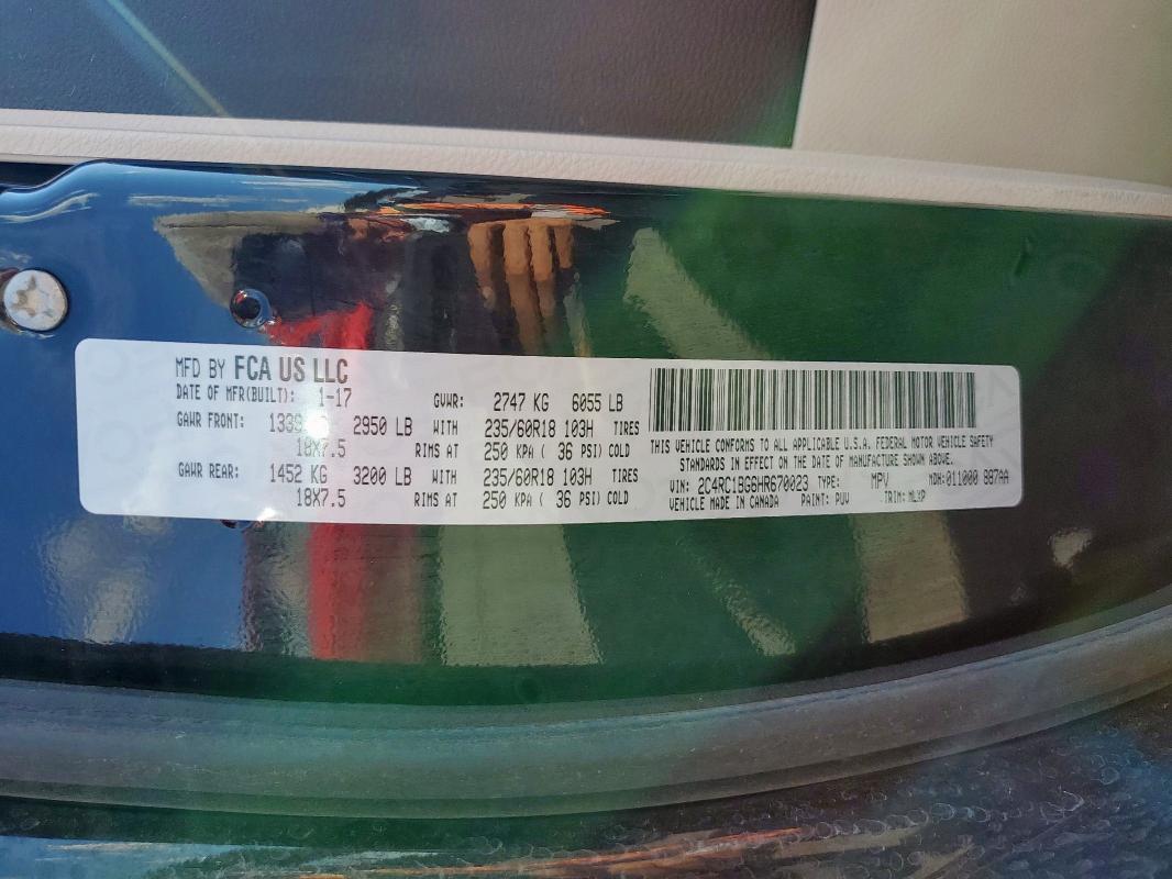 Photo 14 from auction – 2017 CHRYSLER PACIFICA T with VIN 2C4RC1BG6HR670023