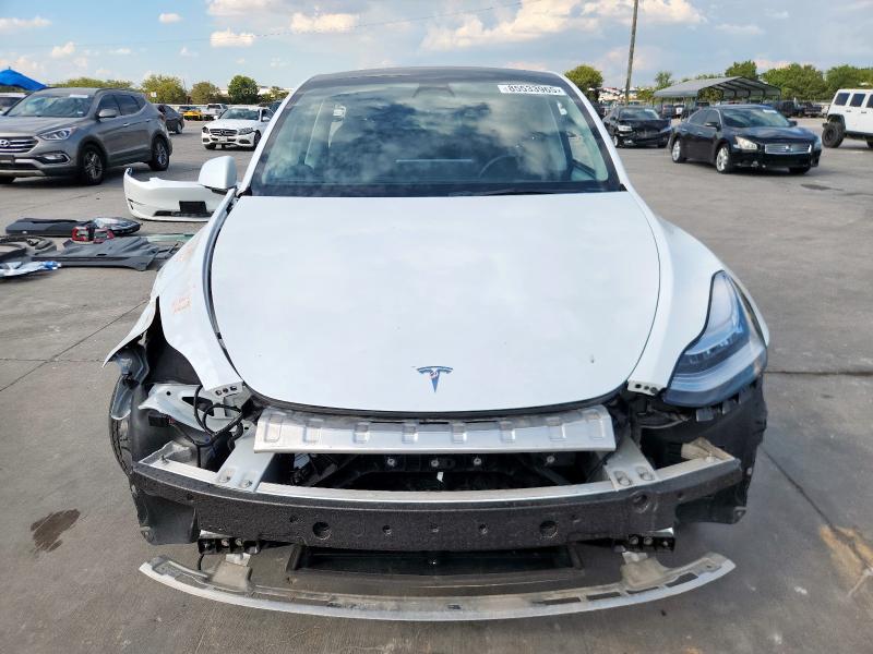 Zdjęcie 5 z aukcji – 2023 TESLA MODEL Y z VIN 7SAYGDEE1PA092791
