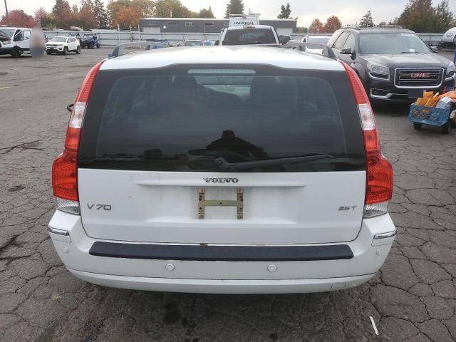 Photo 6 from auction – 2007 VOLVO V70 2.5T with VIN YV1SW592672633670
