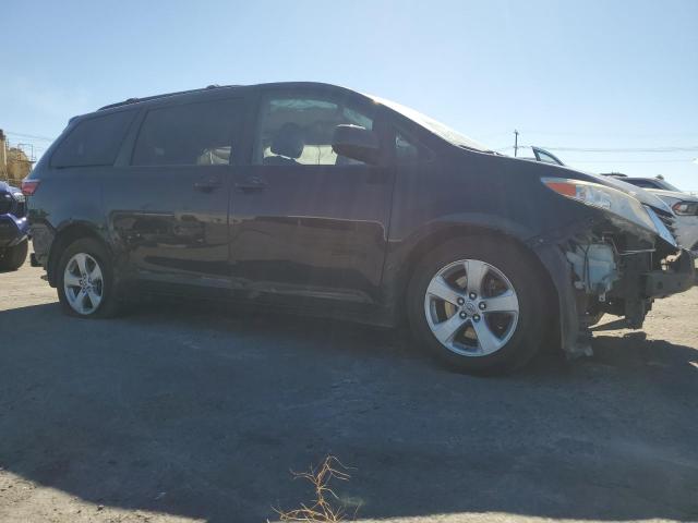 Photo 4 from auction – 2015 TOYOTA SIENNA with VIN 5TDKK3DC1FS690016