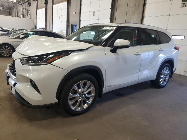 TOYOTA HIGHLANDER 2022 with VIN 5TDXBRCH4NS555813 - Photo from auction