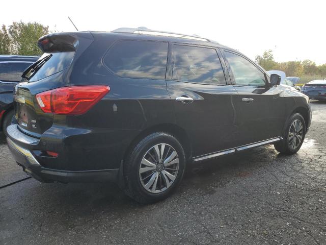 Photo 3 from auction – 2017 NISSAN PATHFINDER with VIN 5N1DR2MMXHC612325