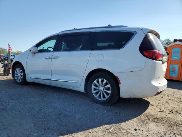 Photo 2 from auction – 2019 CHRYSLER PACIFICA T with VIN 2C4RC1BG6KR581379