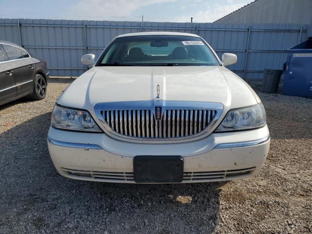 Photo 5 from auction – 2007 LINCOLN TOWN CAR D with VIN 1LNHM83V97Y601993