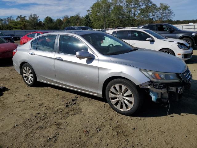Photo 4 from auction – 2014 HONDA ACCORD EXL with VIN 1HGCR2F84EA103646