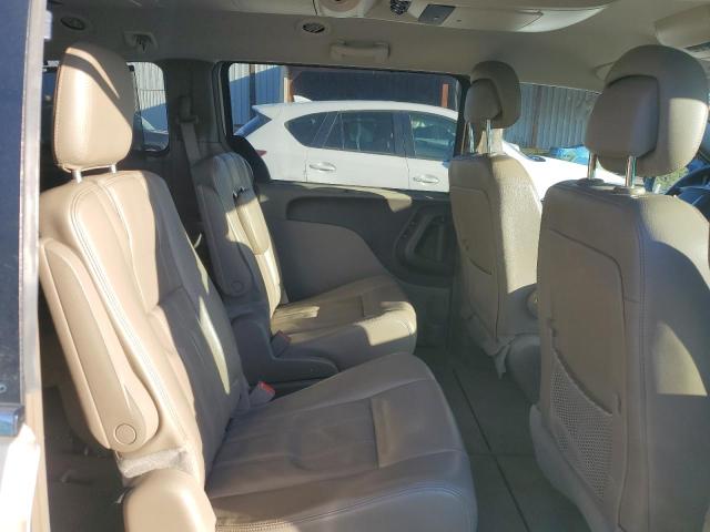 Photo 11 from auction – 2013 CHRYSLER TOWN & COU with VIN 2C4RC1CG7DR537554