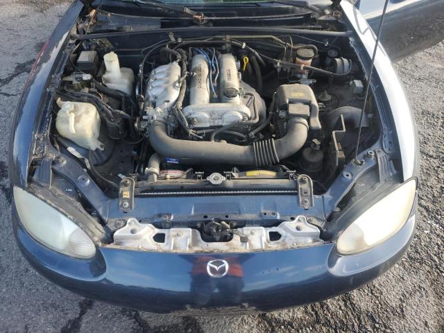 Photo 11 from auction – 1999 MAZDA MX-5 MIATA with VIN JM1NB3530X0118323