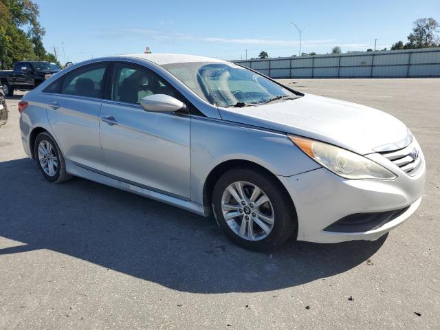 Photo 4 from auction – 2014 HYUNDAI SONATA GLS with VIN 5NPEB4AC9EH874924