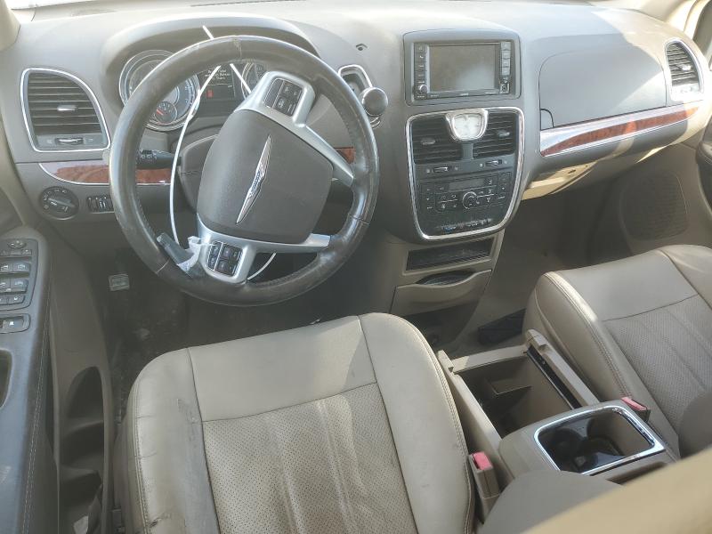 Photo 8 from auction – 2014 CHRYSLER TOWN & COU with VIN 2C4RC1CG0ER165184