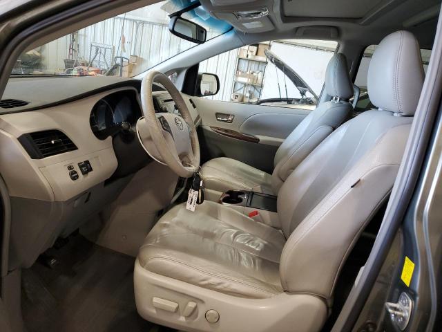 Photo 7 from auction – 2011 TOYOTA SIENNA XLE with VIN 5TDYK3DC7BS011581
