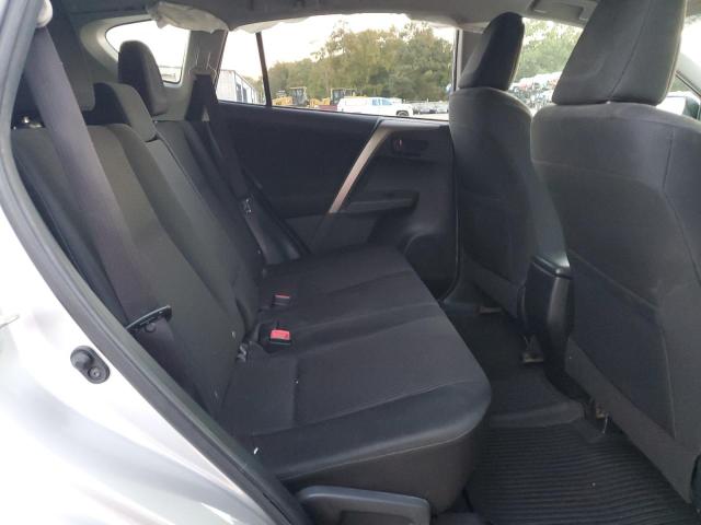 Photo 11 from auction – 2015 TOYOTA RAV4 LE with VIN JTMZFREV3FD080068