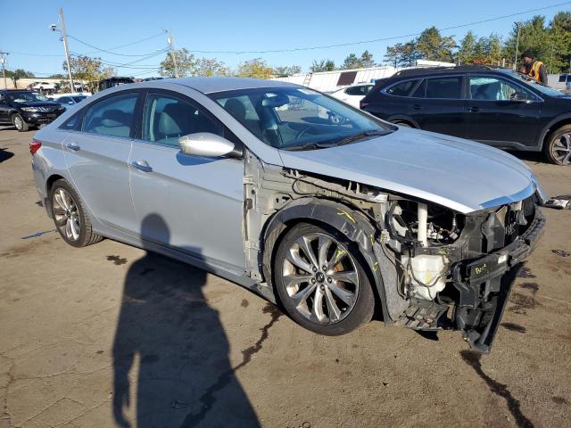 Photo 4 from auction – 2012 HYUNDAI SONATA SE with VIN 5NPEC4AC5CH328230