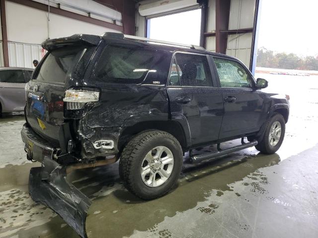 Photo 3 from auction – 2024 TOYOTA 4RUNNER SR with VIN JTEEU5JR2R5307394