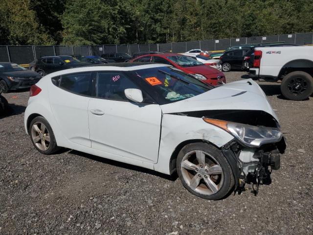 Photo 4 from auction – 2014 HYUNDAI VELOSTER with VIN KMHTC6AD7EU216318