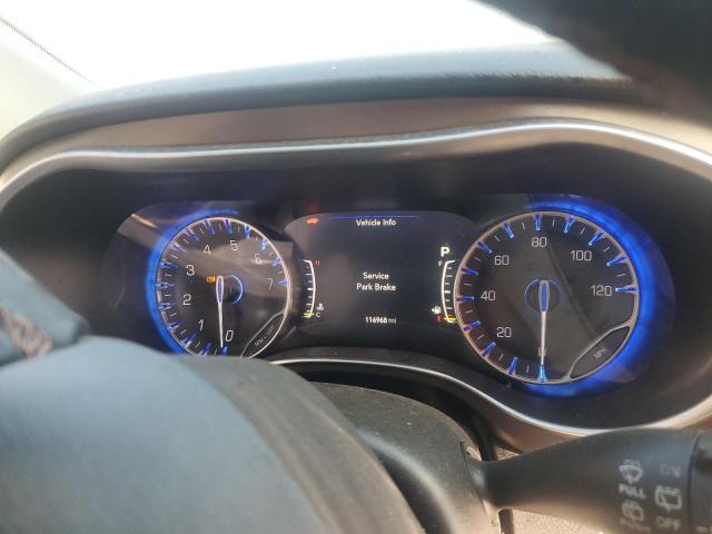 Photo 9 from auction – 2017 CHRYSLER PACIFICA with VIN 2C4RC1EG5HR668999