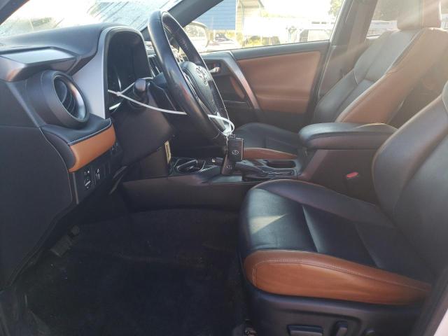 Photo 7 from auction – 2016 TOYOTA RAV4 SE with VIN JTMJFREVXGD183454