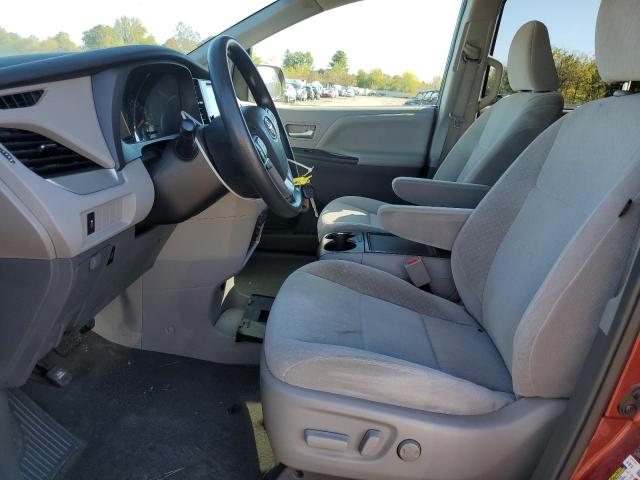 Photo 7 from auction – 2017 TOYOTA SIENNA with VIN 5TDJZ3DC6HS162059