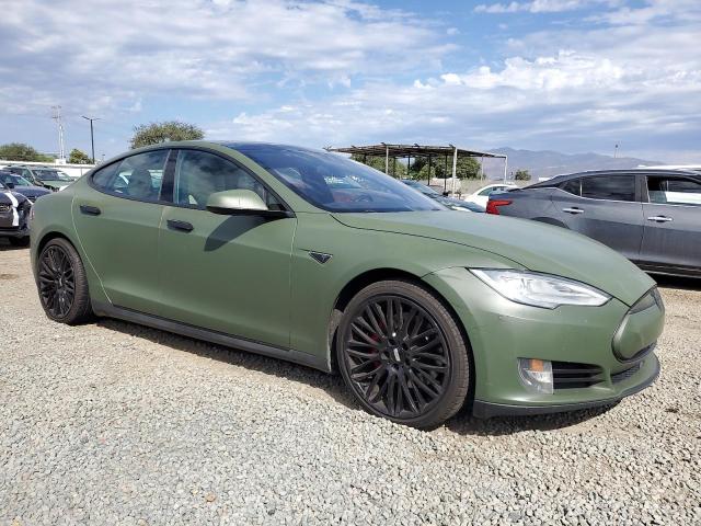 Photo 4 from auction – 2015 TESLA MODEL S P8 with VIN 5YJSA1H46FF084323