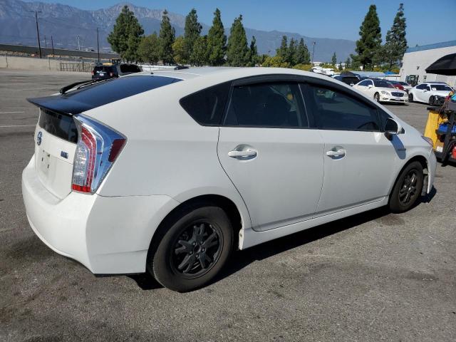 Photo 3 from auction – 2015 TOYOTA PRIUS with VIN JTDKN3DU3F0449884