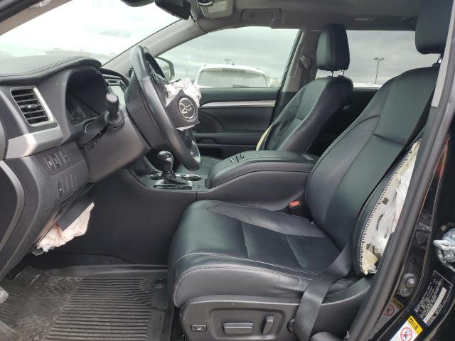 Photo 7 from auction – 2018 TOYOTA HIGHLANDER with VIN 5TDKZRFH5JS533914
