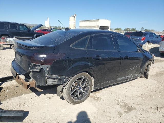 Photo 3 from auction – 2016 FORD FOCUS SE with VIN 1FADP3F22GL301407