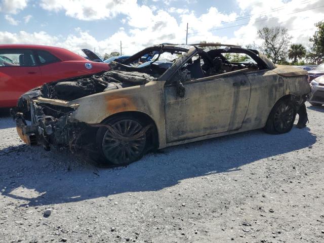 CHRYSLER 200 LIMITED 2013 with VIN 1C3BCBFG7DN683540 - Photo from auction
