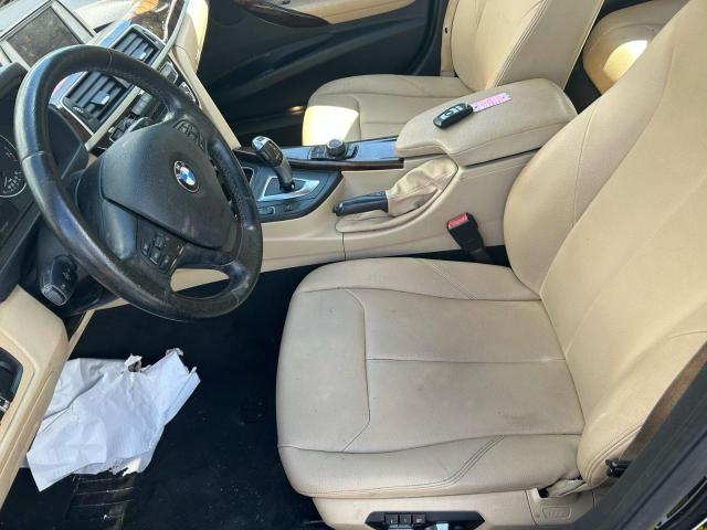 Photo 13 from auction – 2017 BMW 320 I with VIN WBA8E1G53HNU12873