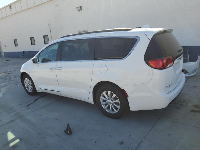 Photo 2 from auction – 2017 CHRYSLER PACIFICA T with VIN 2C4RC1BG6HR534992