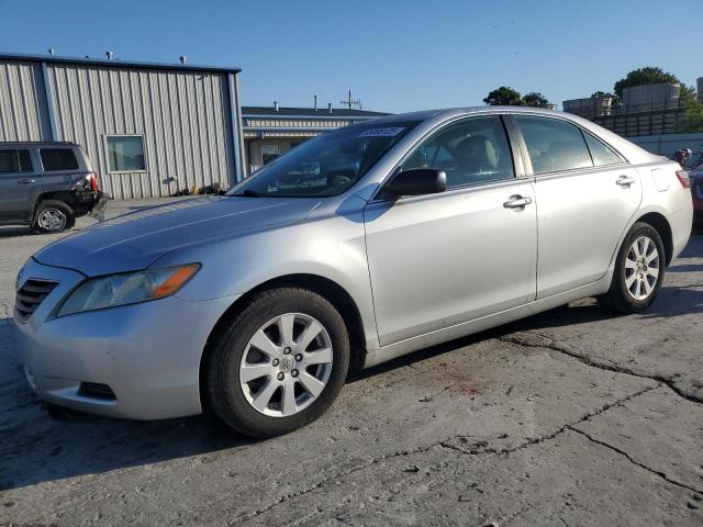 TOYOTA CAMRY HYBR 2007 with VIN JTNBB46K973014146 - Photo from auction