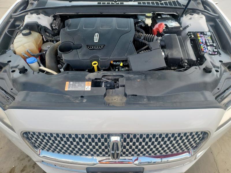 Photo 11 from auction – 2017 LINCOLN CONTINENTA with VIN 1LN6L9BCXH5607756