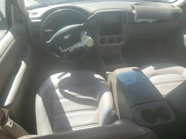 Photo 8 from auction – 2005 FORD EXPLORER with VIN 1FMZU63K85UA06538