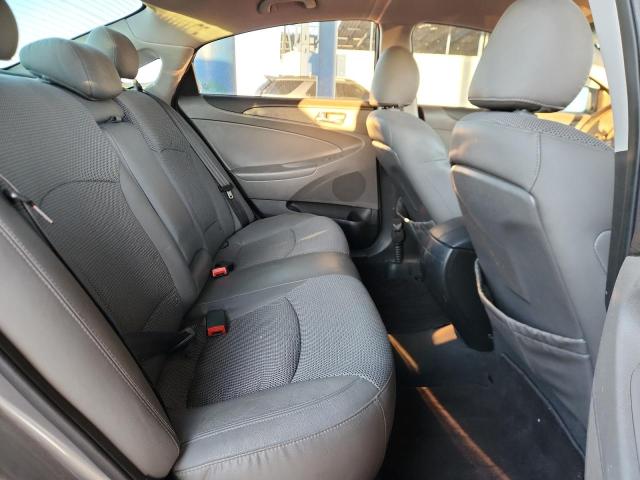 Photo 10 from auction – 2011 HYUNDAI SONATA SE with VIN 5NPEC4AC8BH227987