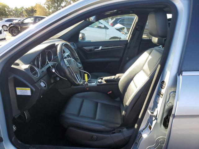 Photo 7 from auction – 2014 MERCEDES-BENZ C 250 with VIN WDDGF4HB5EA930963