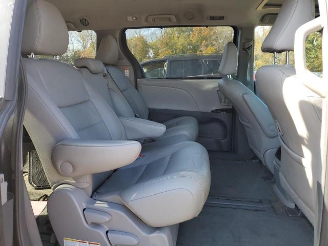 Photo 11 from auction – 2015 TOYOTA SIENNA XLE with VIN 5TDYK3DC1FS590945