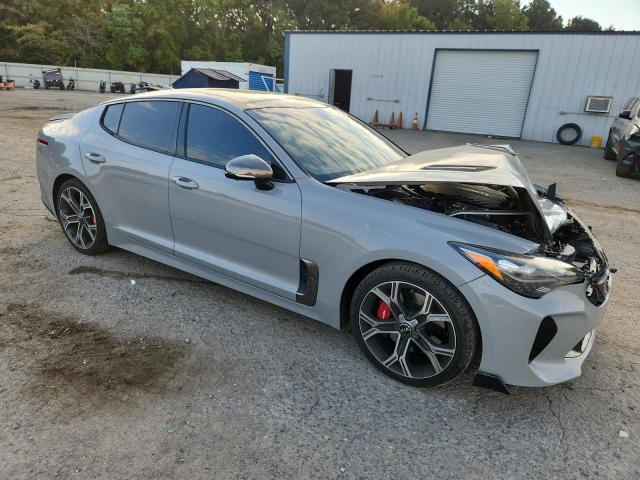 Photo 4 from auction – 2020 KIA STINGER GT2 with VIN KNAE55LC6L6083913