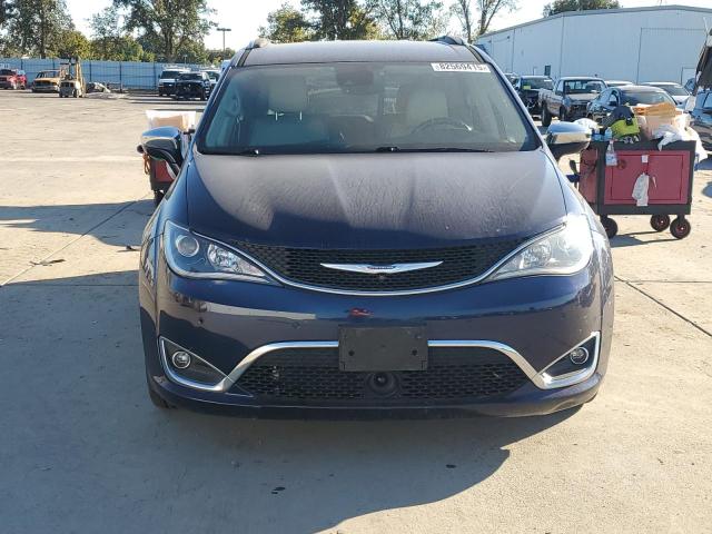 Photo 5 from auction – 2017 CHRYSLER PACIFICA LIMITED with VIN 2C4RC1GG3HR649090