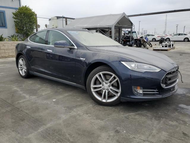 Photo 4 from auction – 2014 TESLA MODEL S with VIN 5YJSA1H1XEFP66819