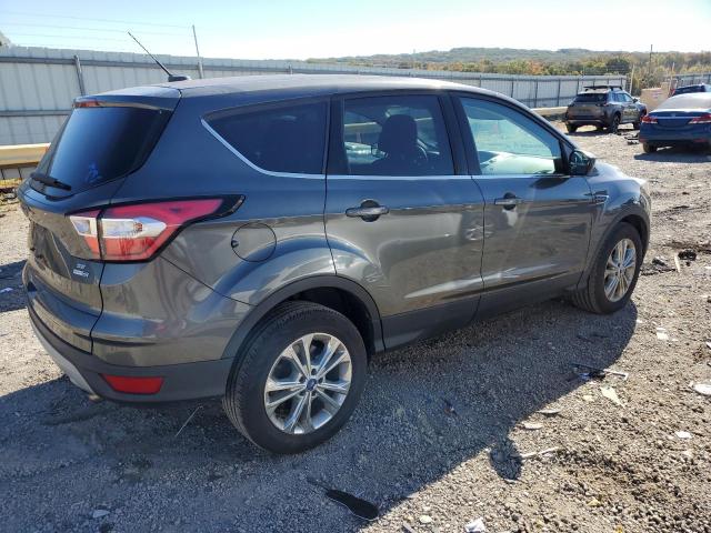 Photo 3 from auction – 2017 FORD ESCAPE SE with VIN 1FMCU9GD9HUC76269