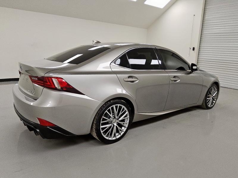Photo 3 from auction – 2015 LEXUS IS 250 with VIN JTHCF1D24F5027273