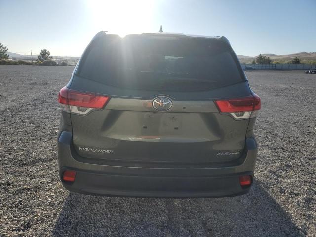 Photo 6 from auction – 2017 TOYOTA HIGHLANDER SE with VIN 5TDJZRFH9HS468751