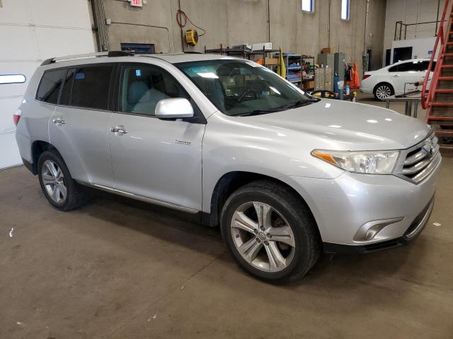Photo 4 from auction – 2013 TOYOTA HIGHLANDER with VIN 5TDDK3EH5DS246461
