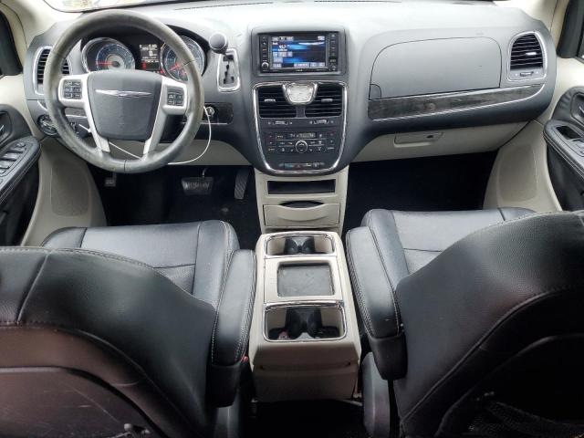 Photo 8 from auction – 2014 CHRYSLER TOWN & COU with VIN 2C4RC1CG4ER235219