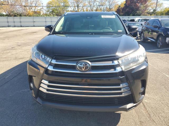 Photo 5 from auction – 2017 TOYOTA HIGHLANDER with VIN 5TDDZRFH1HS459975
