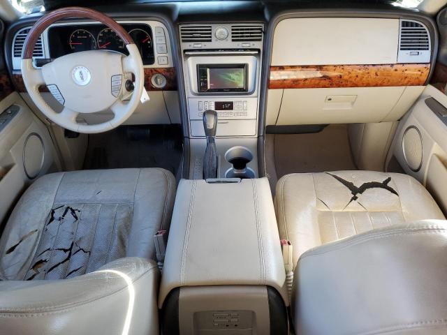 Photo 8 from auction – 2003 LINCOLN NAVIGATOR with VIN 5LMFU28R73LJ34643