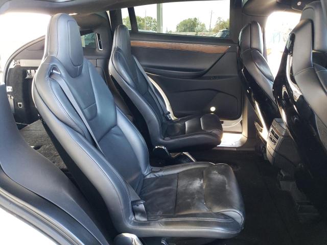 Photo 11 from auction – 2016 TESLA MODEL X with VIN 5YJXCBE25GF016329