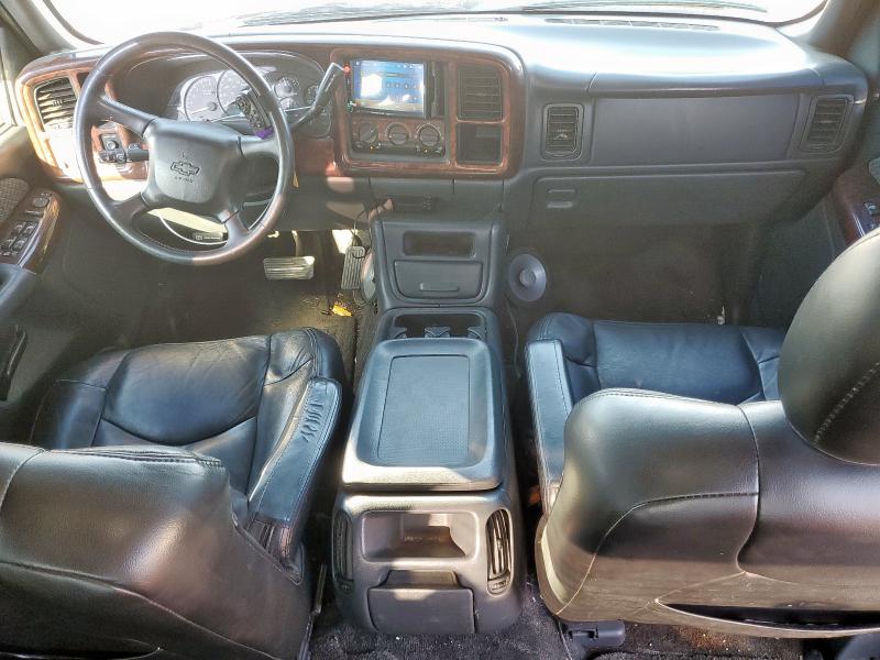 Photo 8 from auction – 2002 CHEVROLET AVALANCHE with VIN 3GNEC13T22G283841