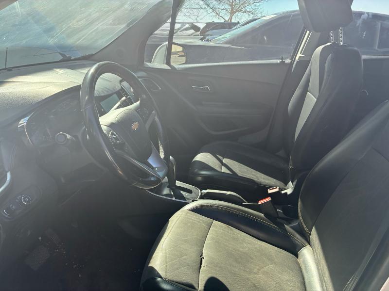 Photo 5 from auction – 2018 CHEVROLET TRAX 1LT with VIN KL7CJLSB6JB690849