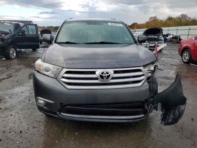 Photo 5 from auction – 2011 TOYOTA HIGHLANDER with VIN 5TDBK3EH3BS071972